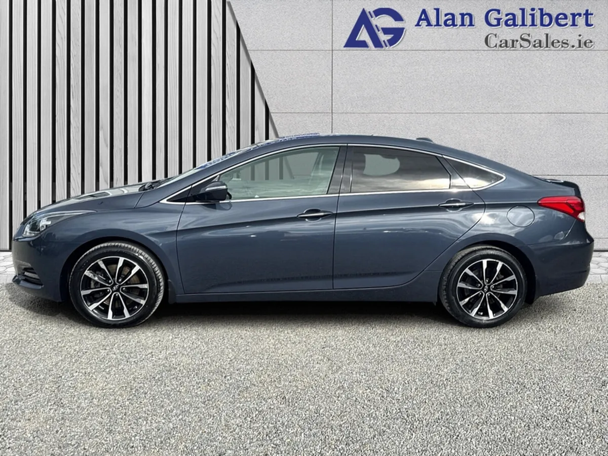 Hyundai i40 EXECUTIVE - Image 5