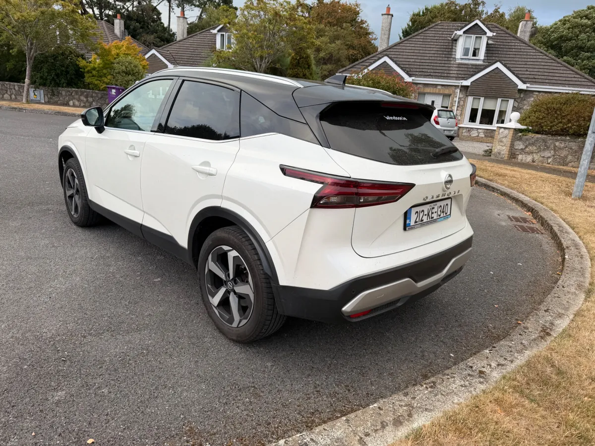 Nissan Qashqai 1.3 Petrol Automatic Fully Loaded - Image 4