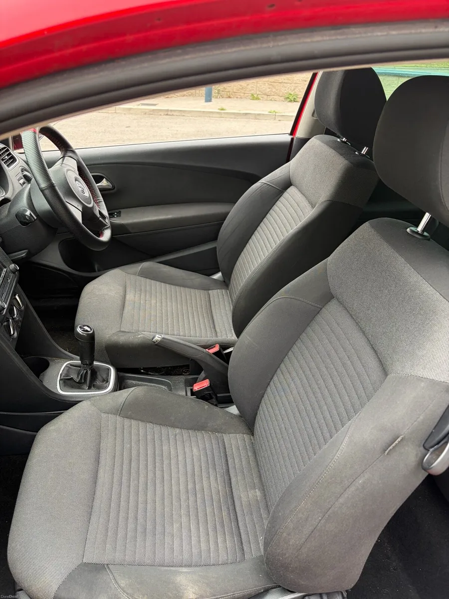 2011 VW POLO - Image 6