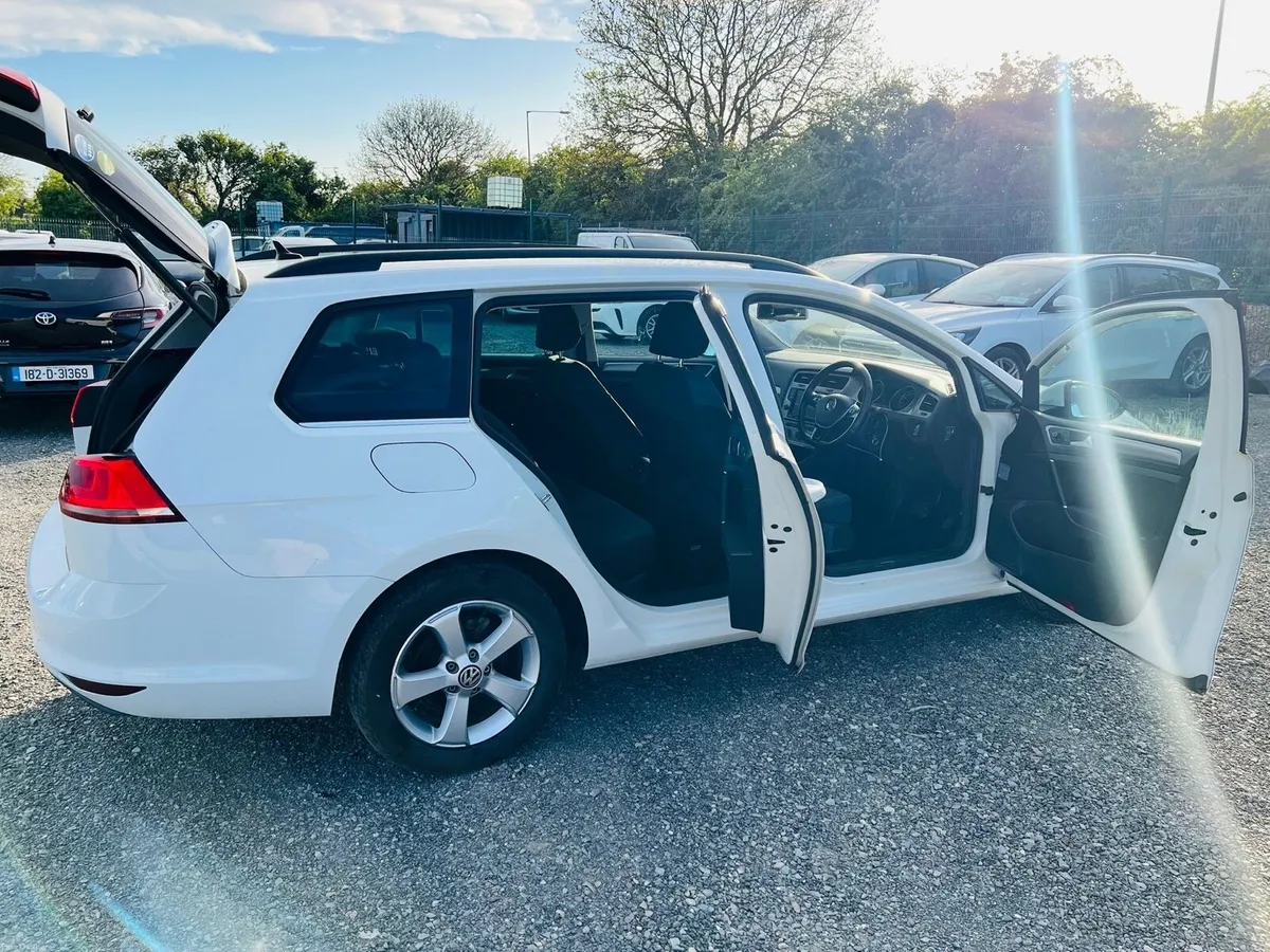 VW Golf 2014 Estate blue motion with 3 months warr - Image 3