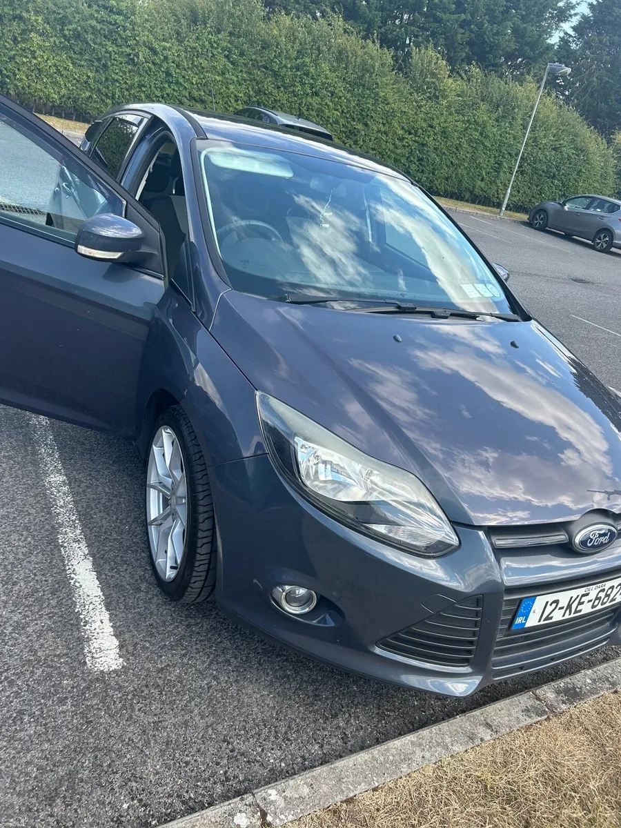 Ford Focus 2012 - Image 1