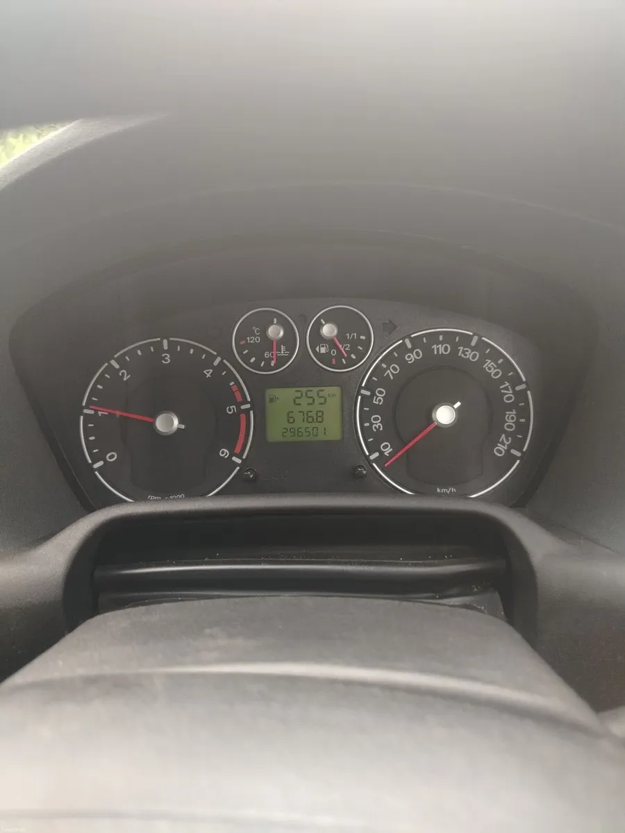Ford Fusion 2009 - Image 3