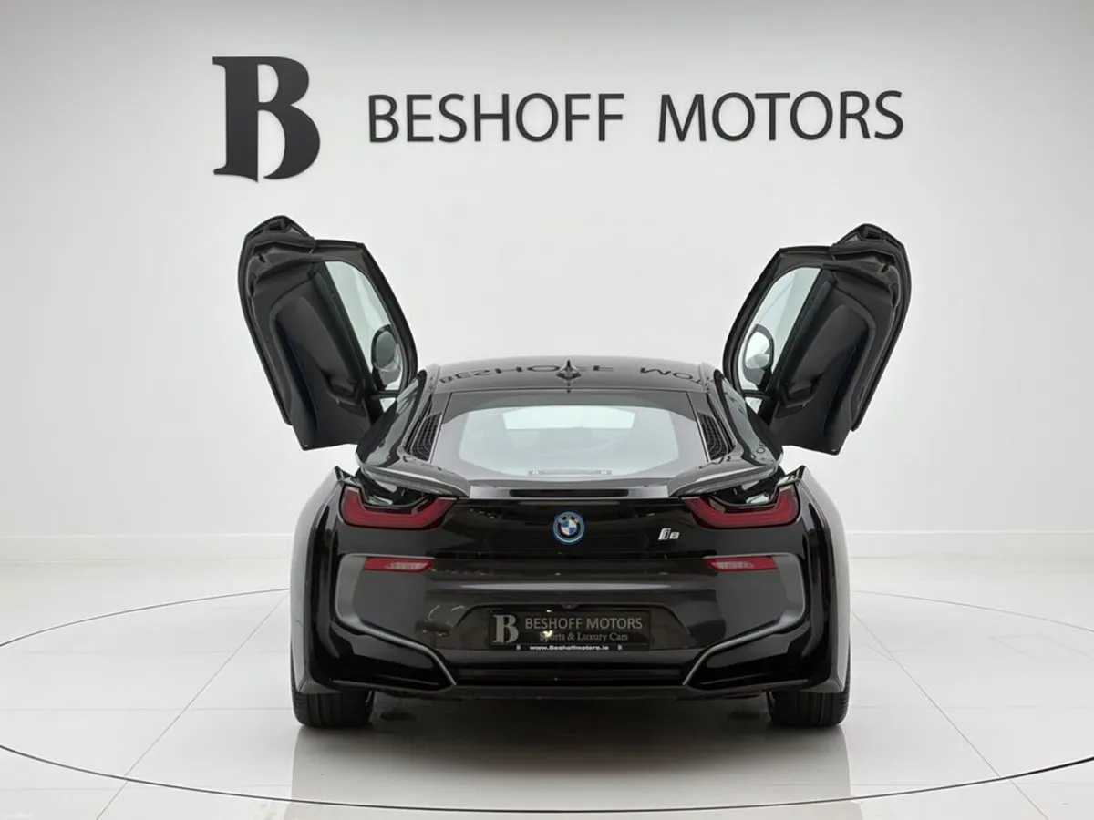 BMW i8 1.5 HYBRID COUPE=LOW MILES//HUGE SPEC//D RE - Image 4