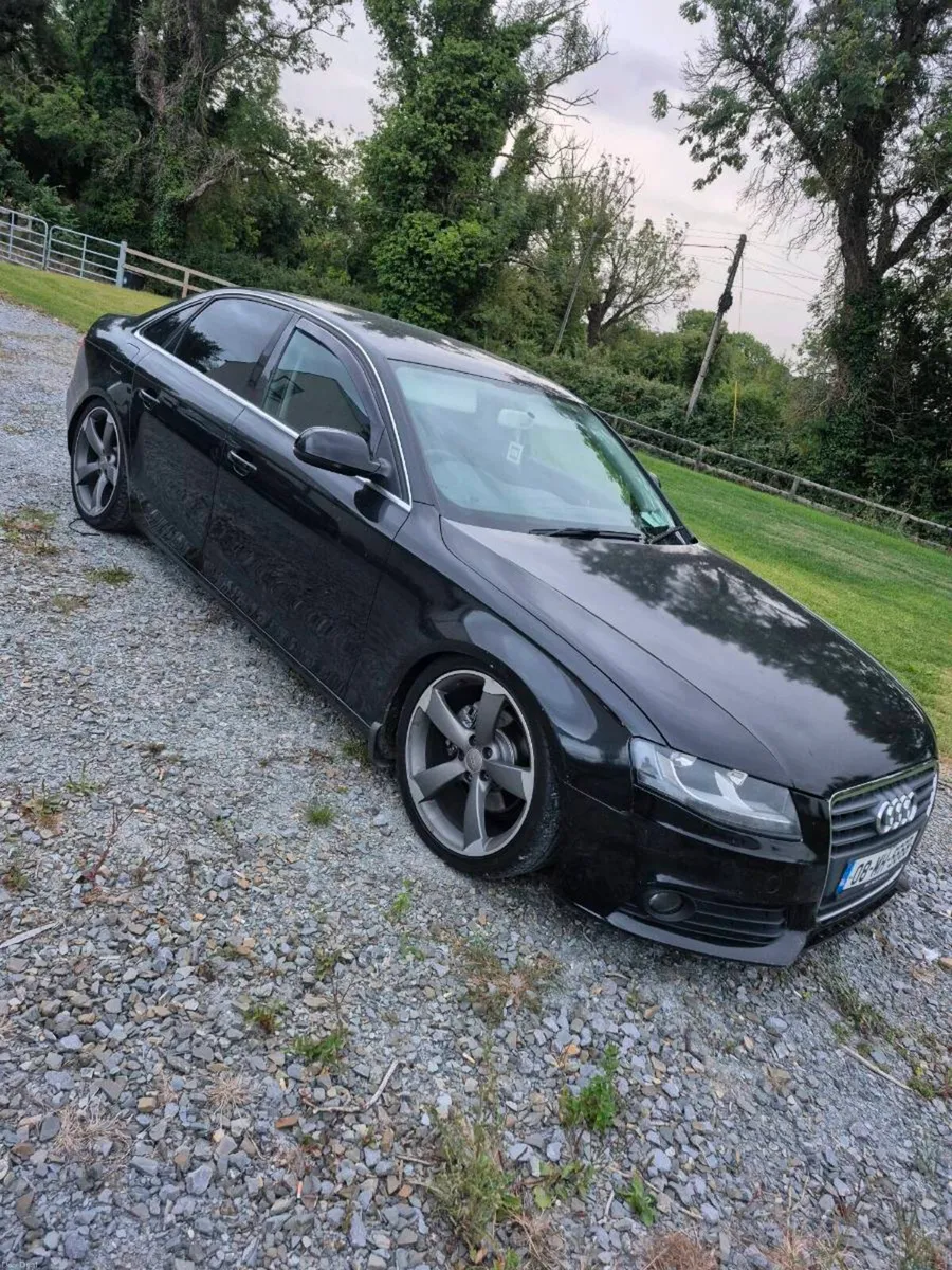 Audi a4 - Image 1