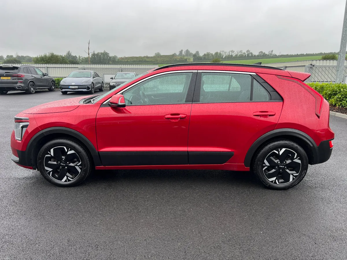 2023 Kia Niro 2 EV 150KW 65KWH - Image 6