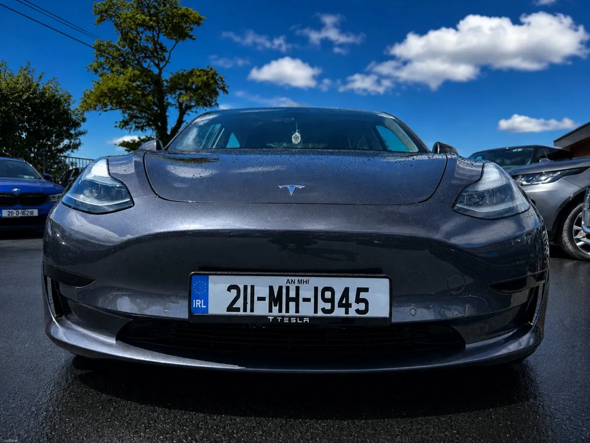 211 Tesla Model M3SR+RWDPGB1S5N  one owner - Image 2