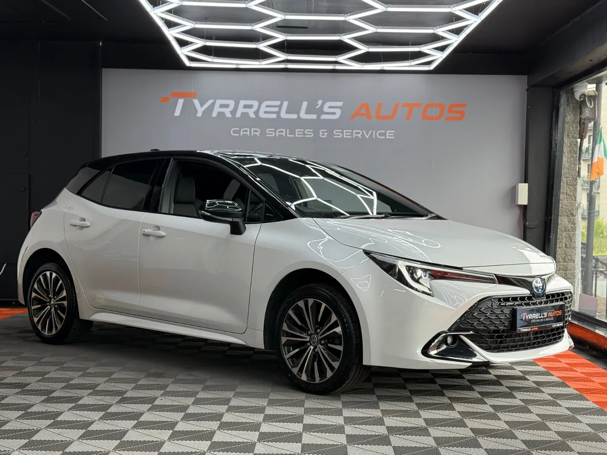 Toyota Corolla 1.8 Hybrid Luna Sport 2024 - Image 2