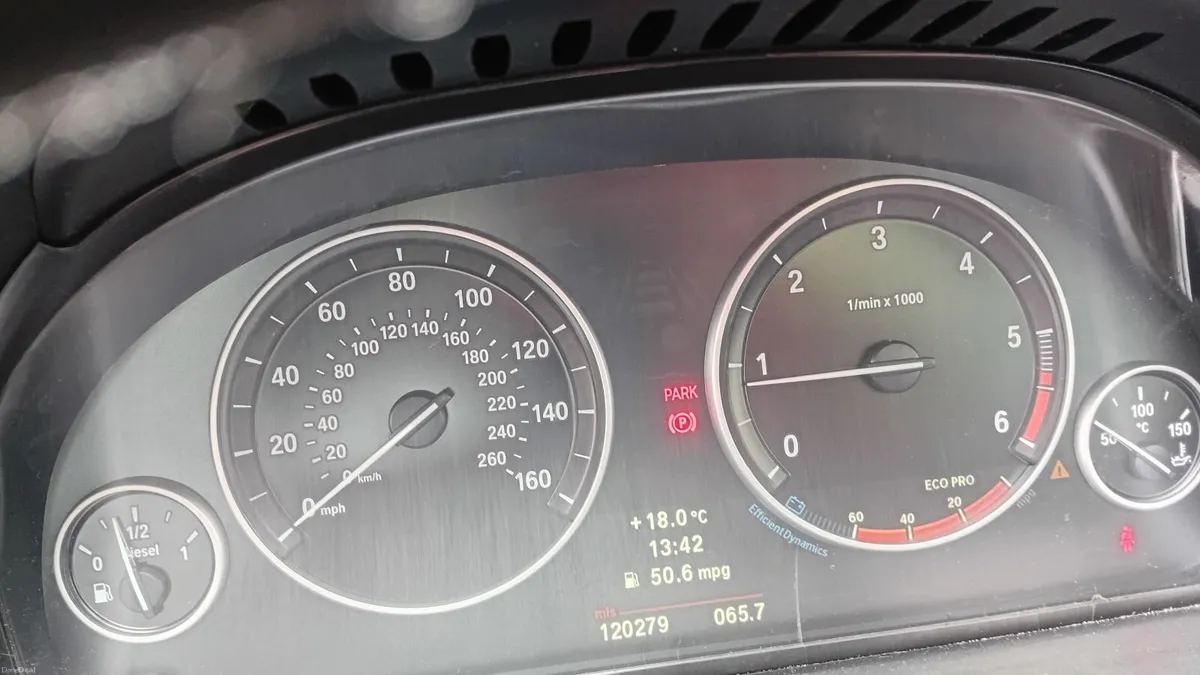 BMW 5-Series 2013 - Image 1