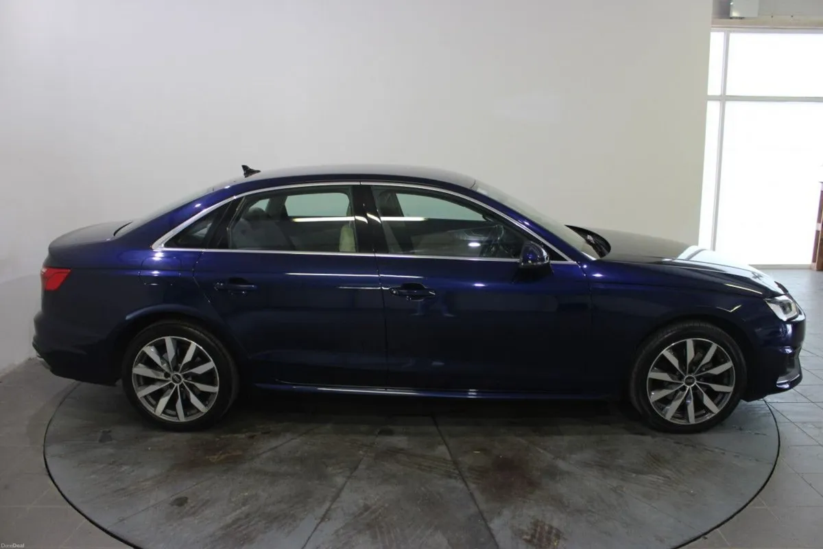 Audi A4 30 TDI 136HP S Tronic SE - TENDER 12 - ENG - Image 2