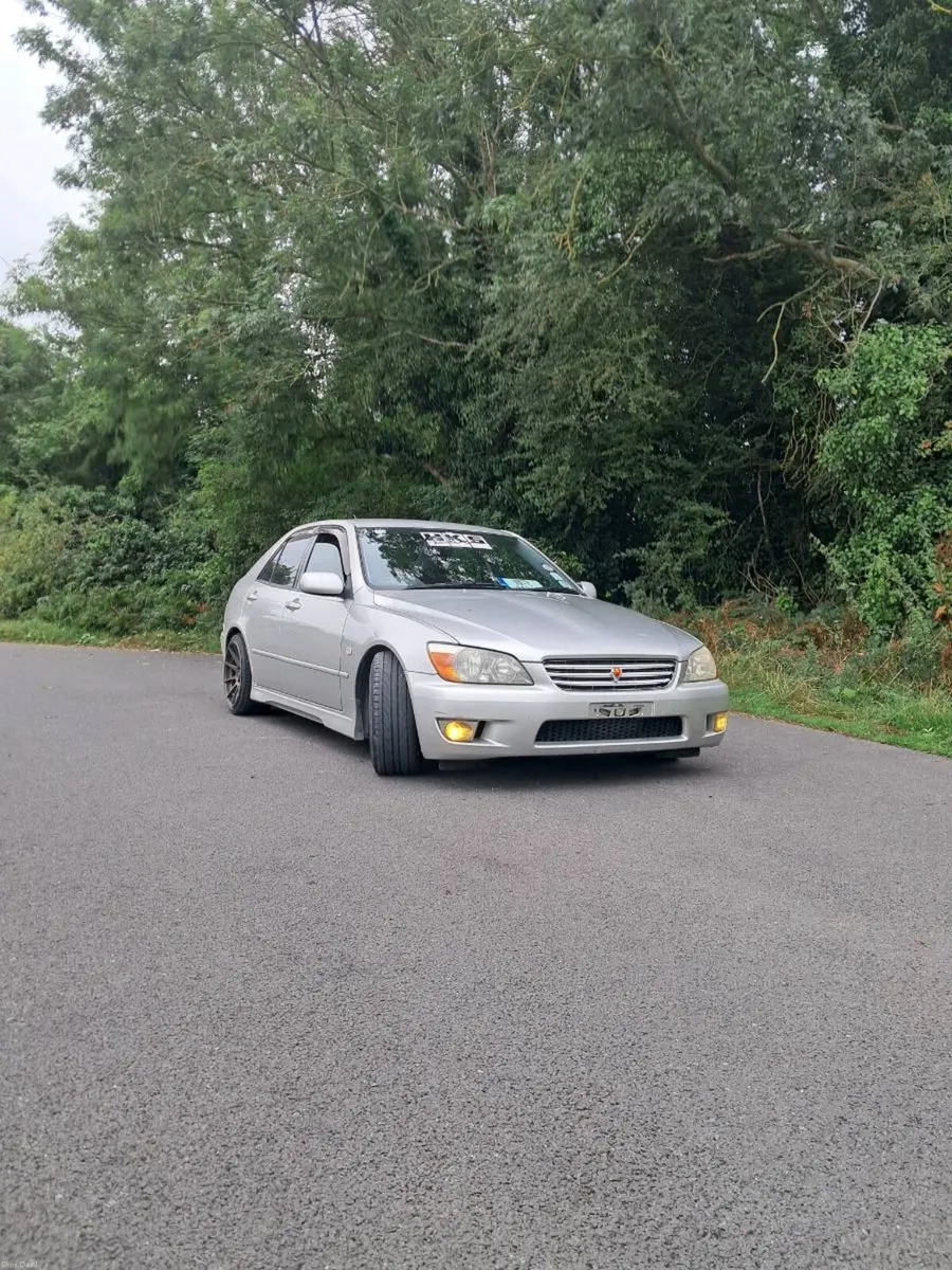 Toyota Altezza RS200 Z edition - Image 1