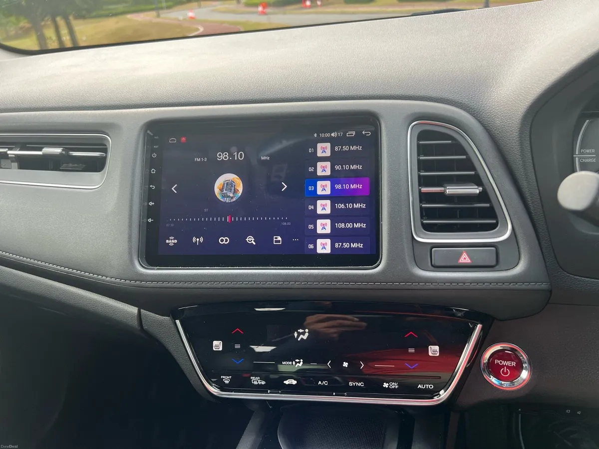 HONDA VEZEL 1.5 AUTOMATIC 2017 Z SENSING HIGH SPEC - Image 3