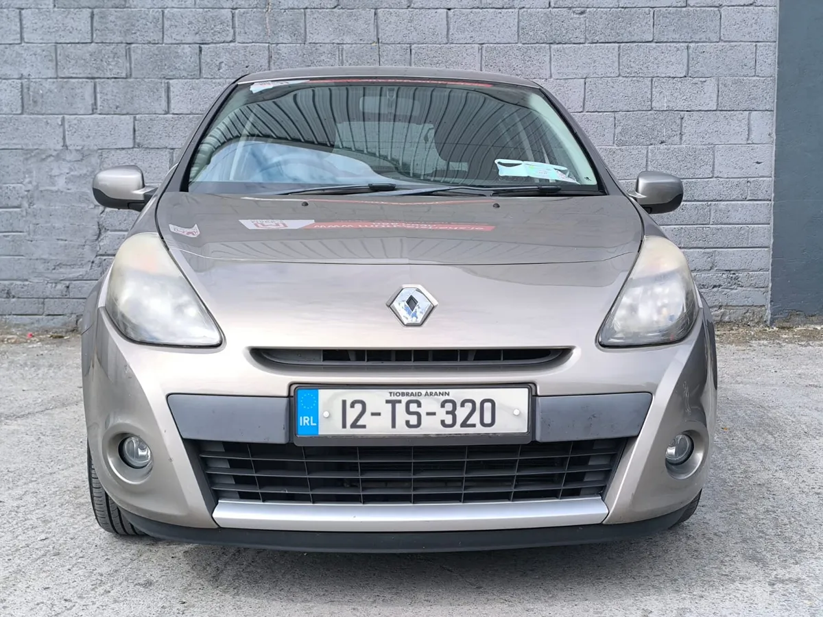 2012 Renault Clio 1.1 Petrol - Image 1