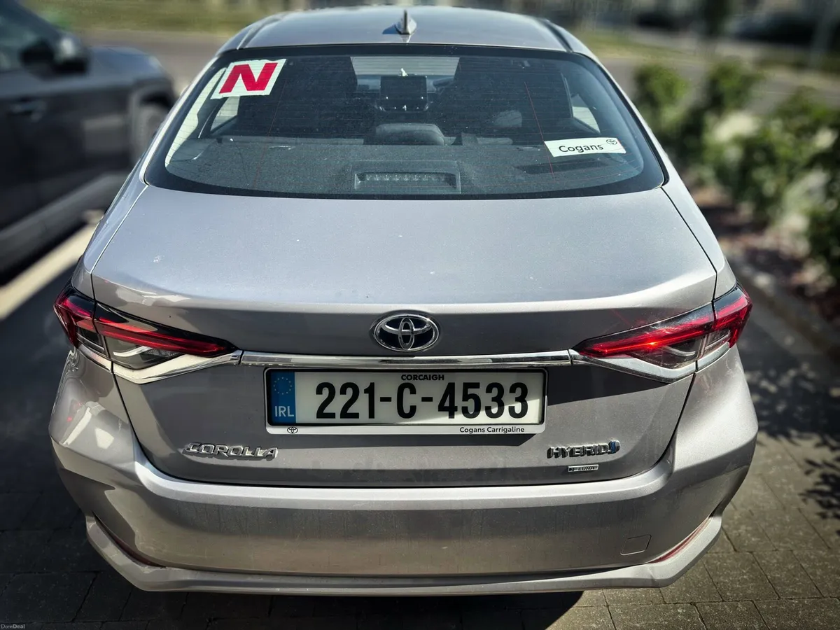 Toyota Corolla Sedan 2022 - Image 4