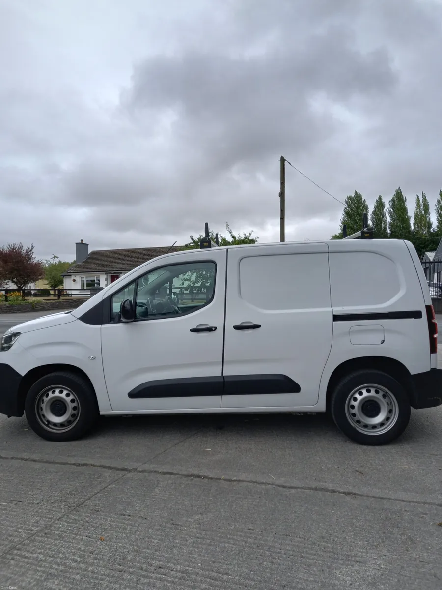 2023 Fiat Doblo 2023 1.5 Diesel - Image 3