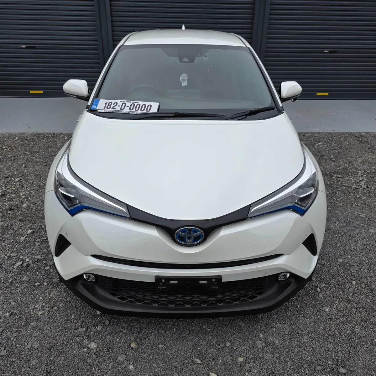 Toyota CH-R Hybrid Automatic 2018 Leather seats - Image 3
