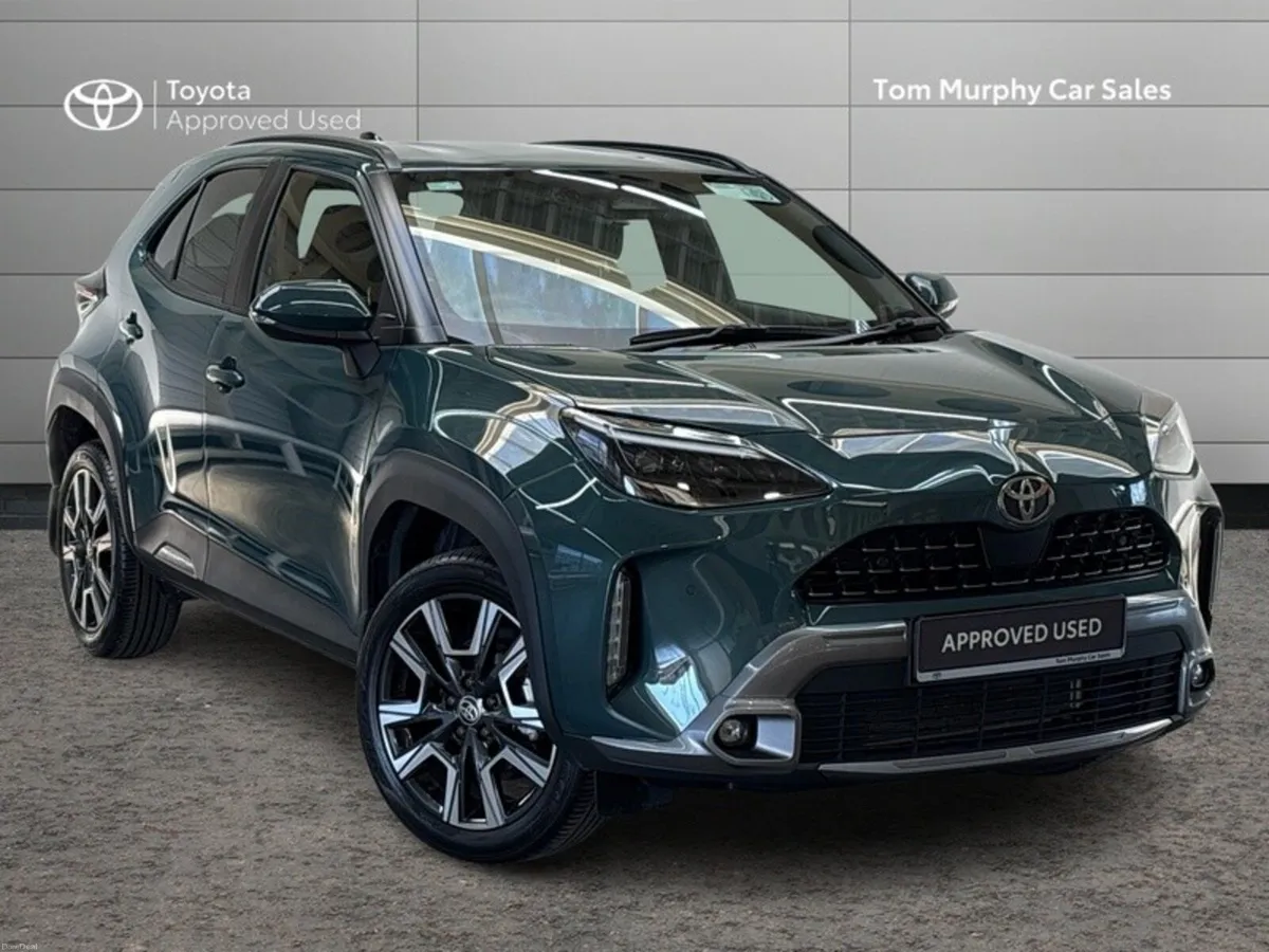 Toyota Yaris Cross YARIS CROSS SOL - LOW MILEAGE - - Image 1