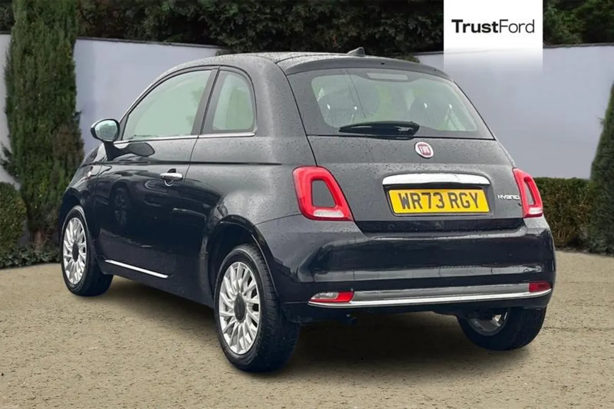 Fiat 500 1.0 Mild Hybrid 3dr - SUNROOF with SLIDIN - Image 2