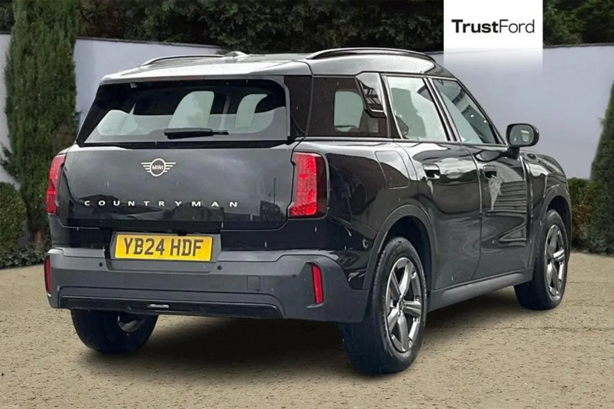 Mini Countryman 1.5 C Classic 5dr Auto - Image 4