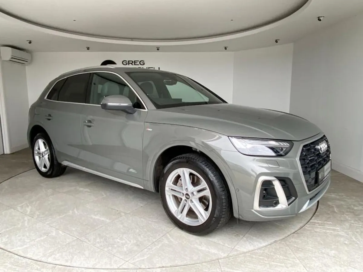 Audi Q5 40 TDI Quattro S Line 5dr S Tronic - Image 1