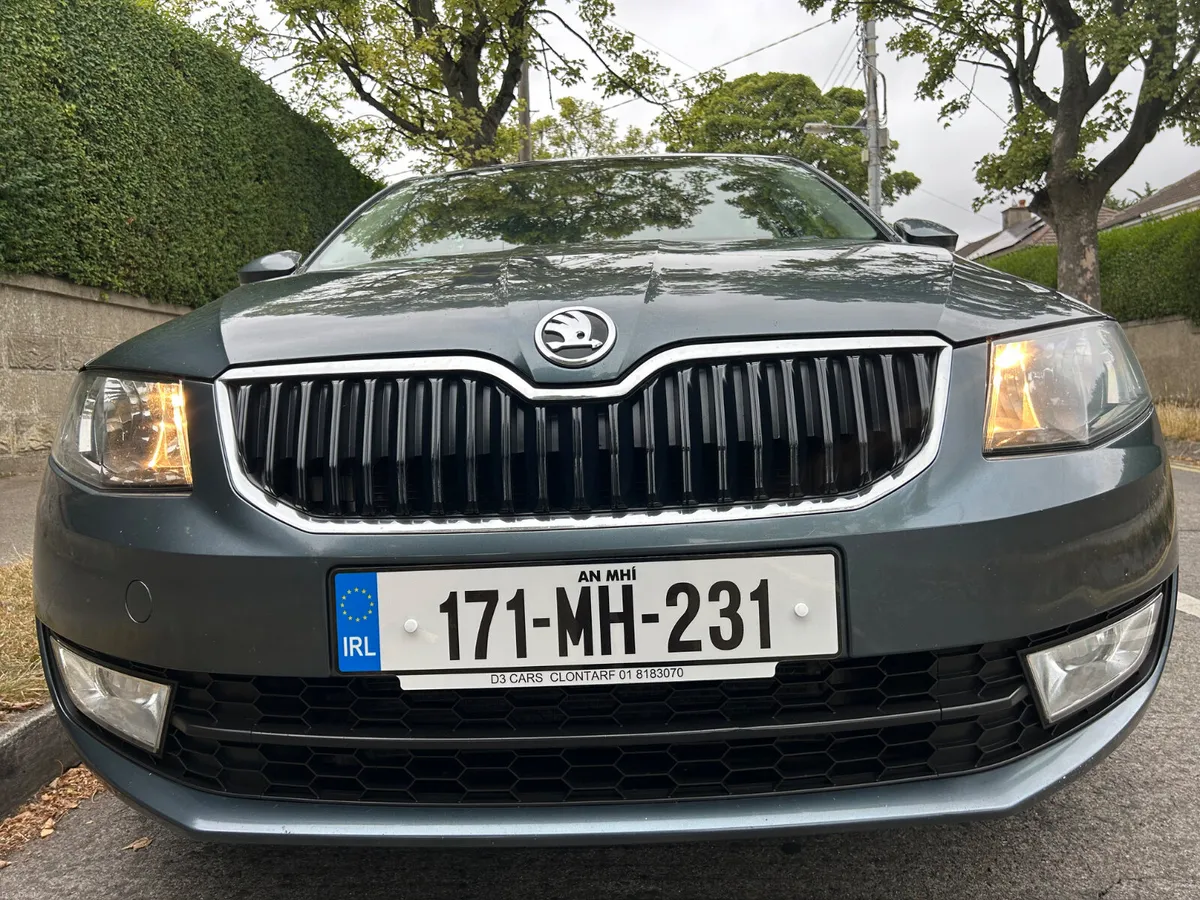 2017 SKODA OCTAVIA STYLE 2.0 TDI SERVICE HISTORY - Image 2