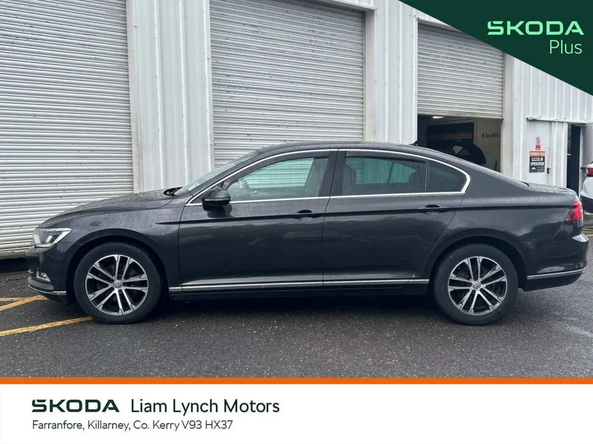 Volkswagen Passat 1.6 TDI 120HP Highline - Image 6