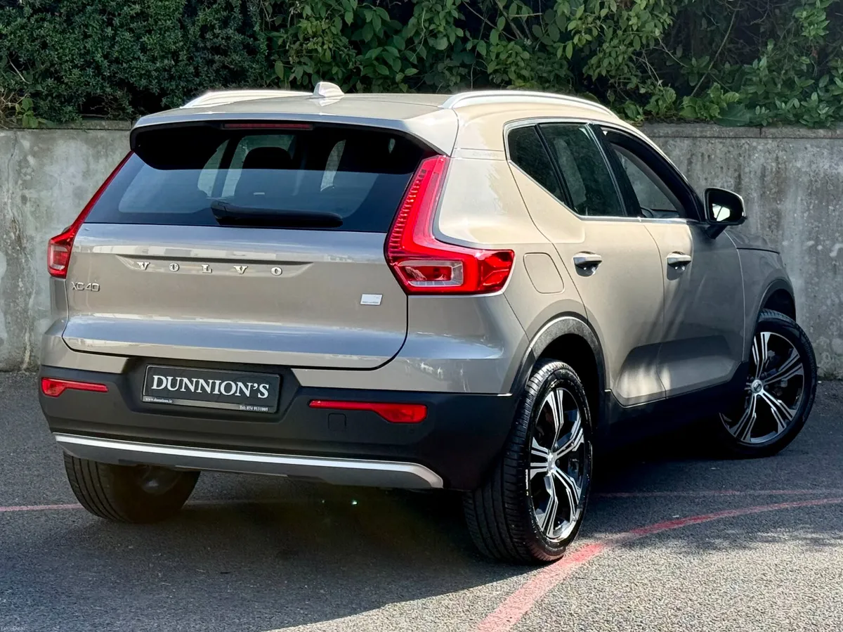 Volvo XC40 2022 1.5 INSCRIPTION RECHARGE - Image 6