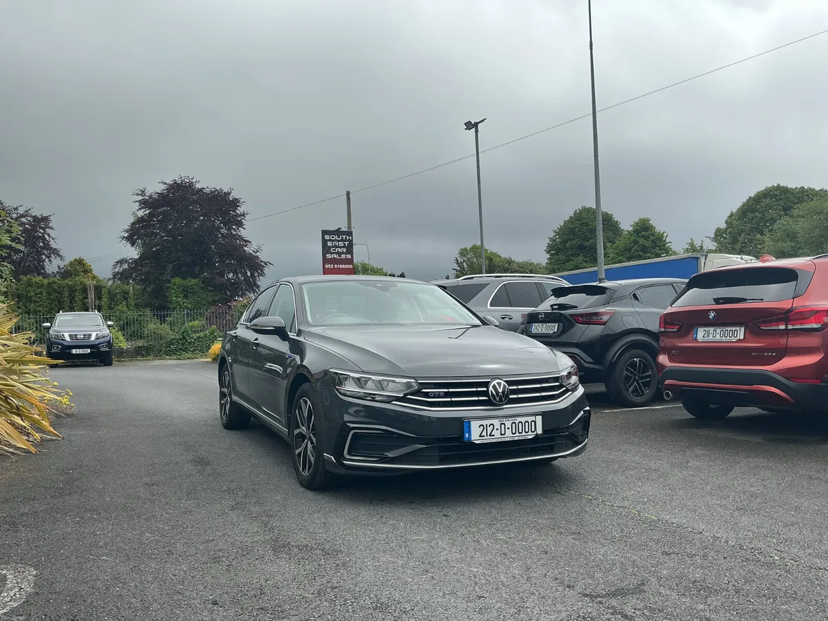 2021 VOLKSWAGEN PASSAT GTE S-A DSG PHEV AUTO - Image 5