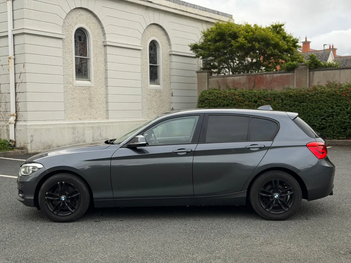 2017 BMW 118D • AUTO • - Image 5