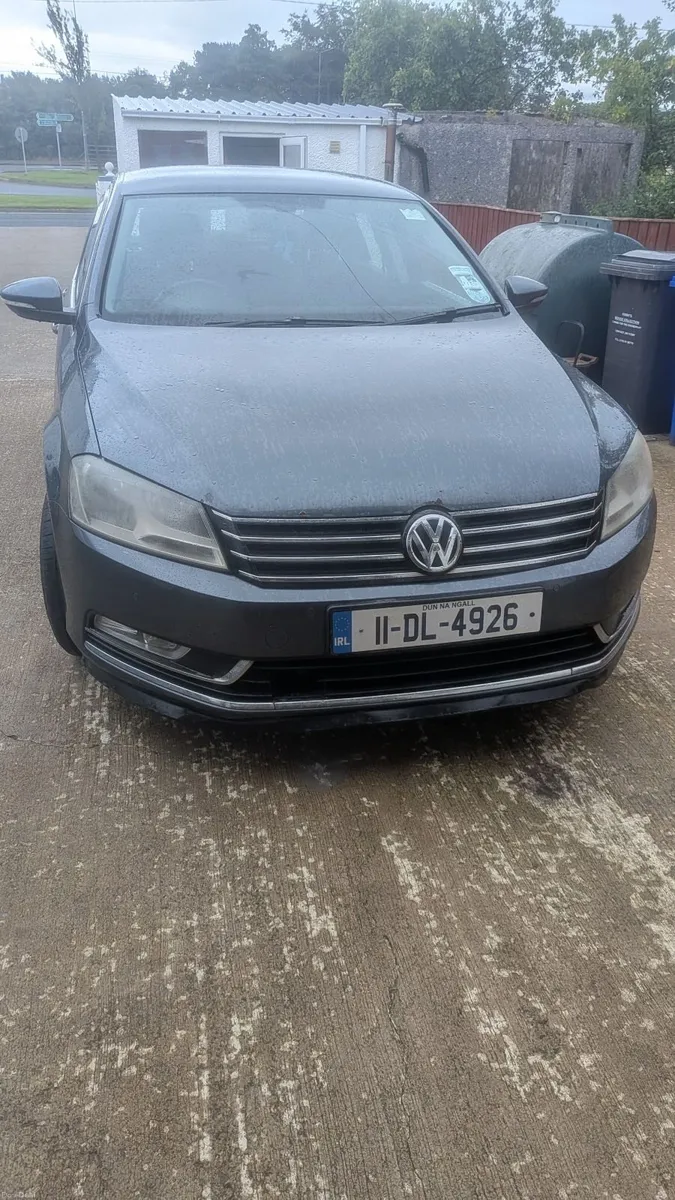 Volkswagen Passat 2011 - Image 4