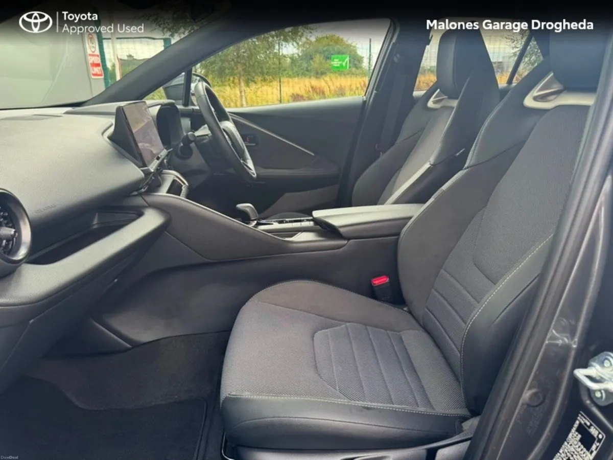 Toyota C-HR 2.0 PHEV Sol Call Now 041 980 2420 - Image 5