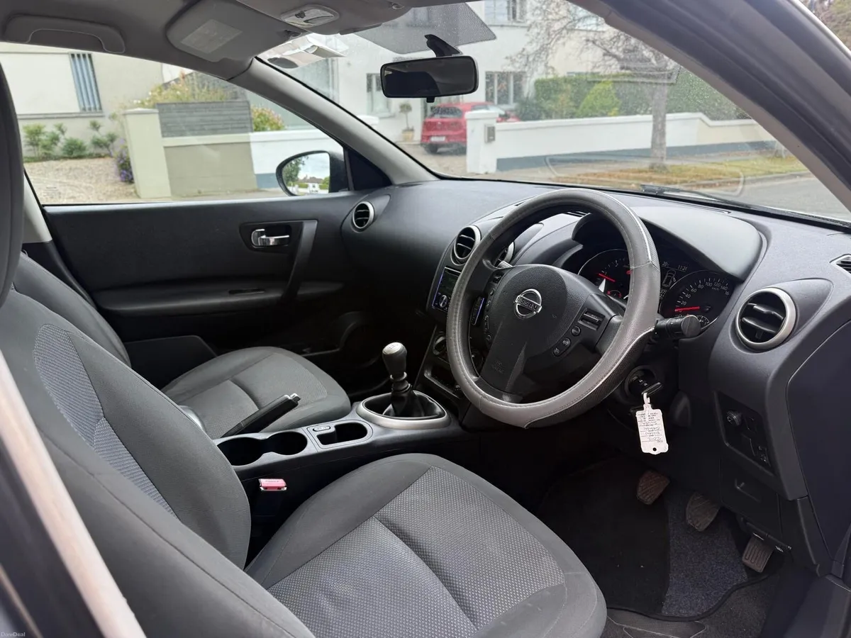 NISSAN QASHQAI BRAND NEW NCT 05/27 TAX 10/26 - Image 6