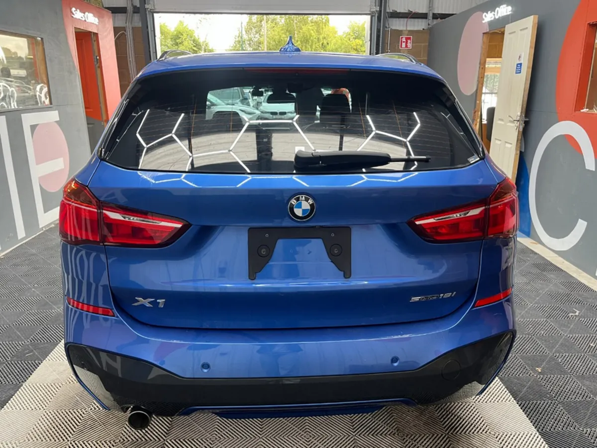 BMW X1 2018 BMW X1 SDRIV18I M SPOILER AUTOMATIC/ P - Image 4