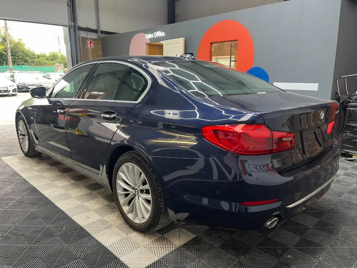 BMW 5-Series 2017BMW 523D LUXURY AUTOMATIC / PARKI - Image 5