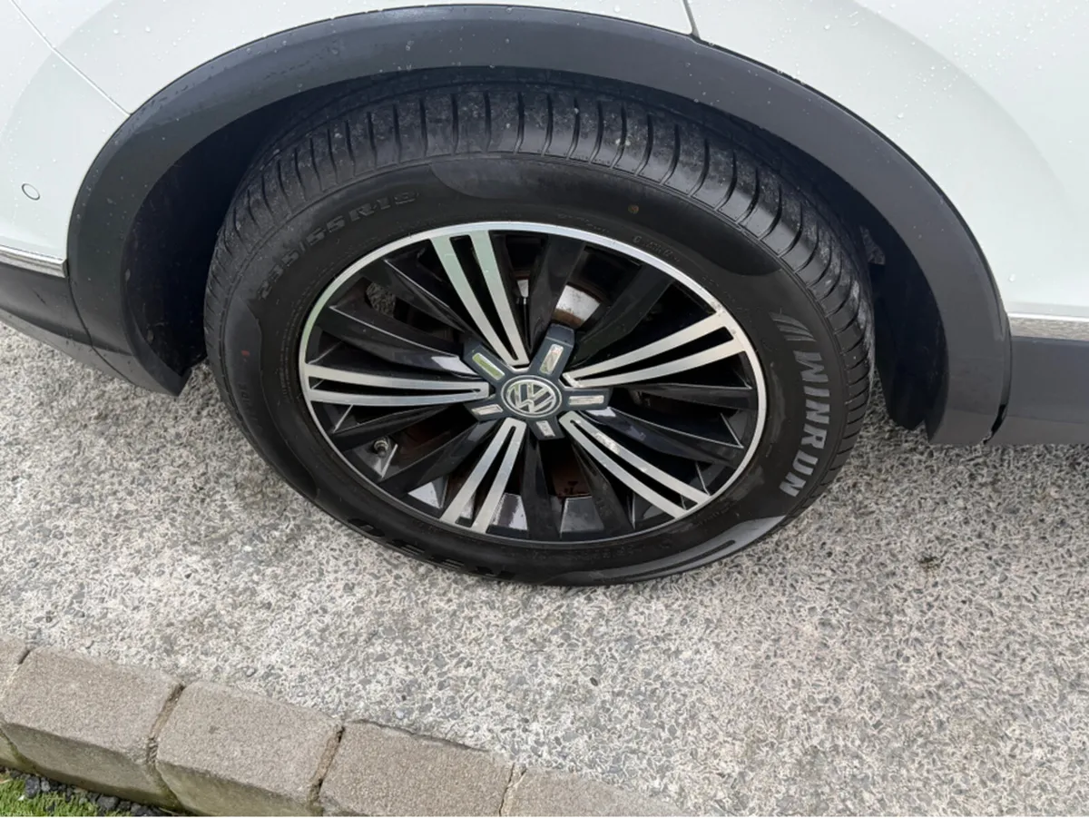 Volkswagen Tiguan HIGHLINE 2.0 TDI 150HP MANUAL 6S - Image 2