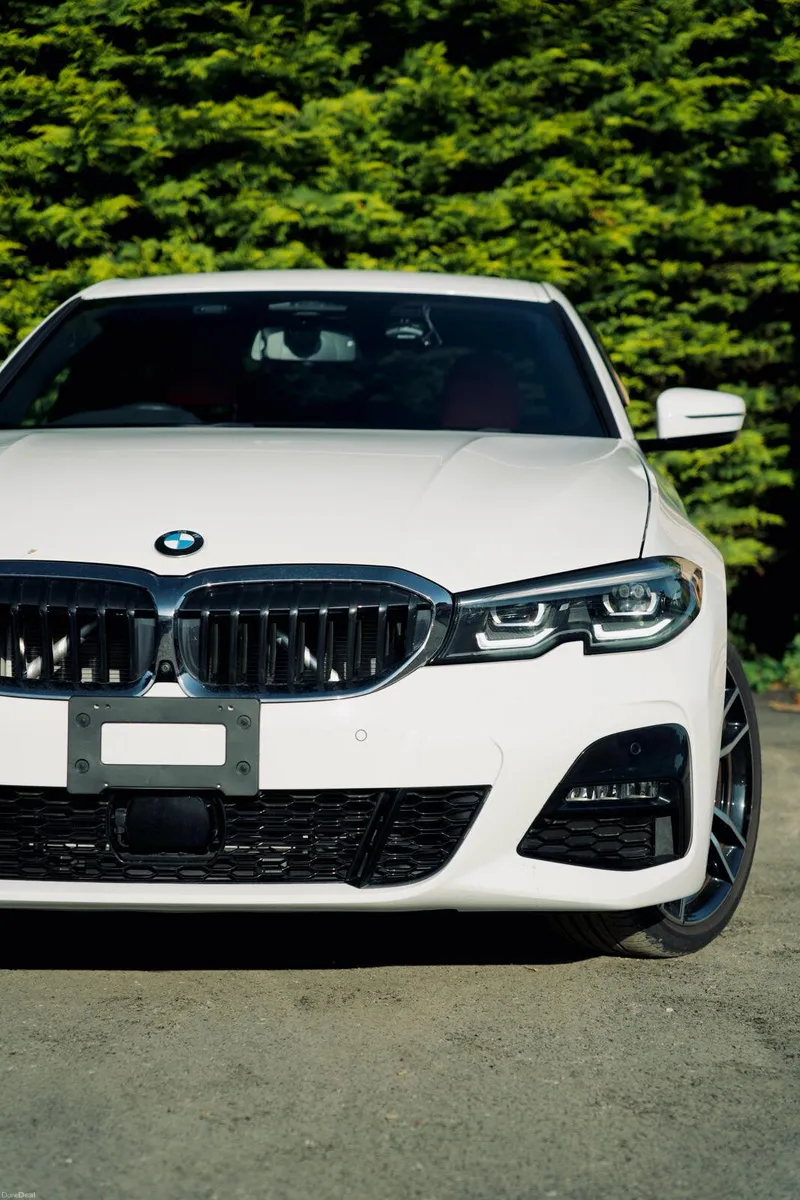 BMW 320D X-Drive M-Sport 2021- Extremely Low kms - Image 6