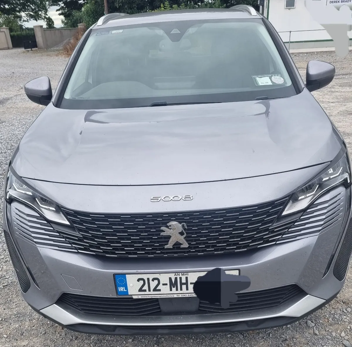 Peugeot 5008 2021 - Image 1