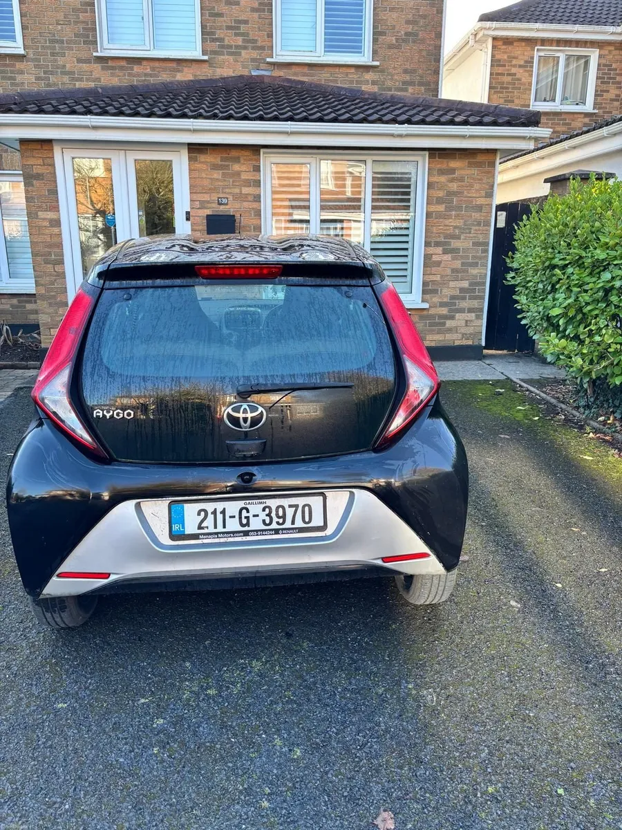 Toyota Aygo 2021 1.0 VVT-I X-PLAY 71BHP 5DR - Image 2