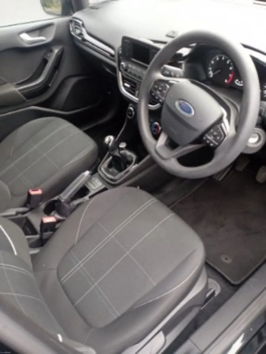 Ford Fiesta 2018 €8650 - Image 4
