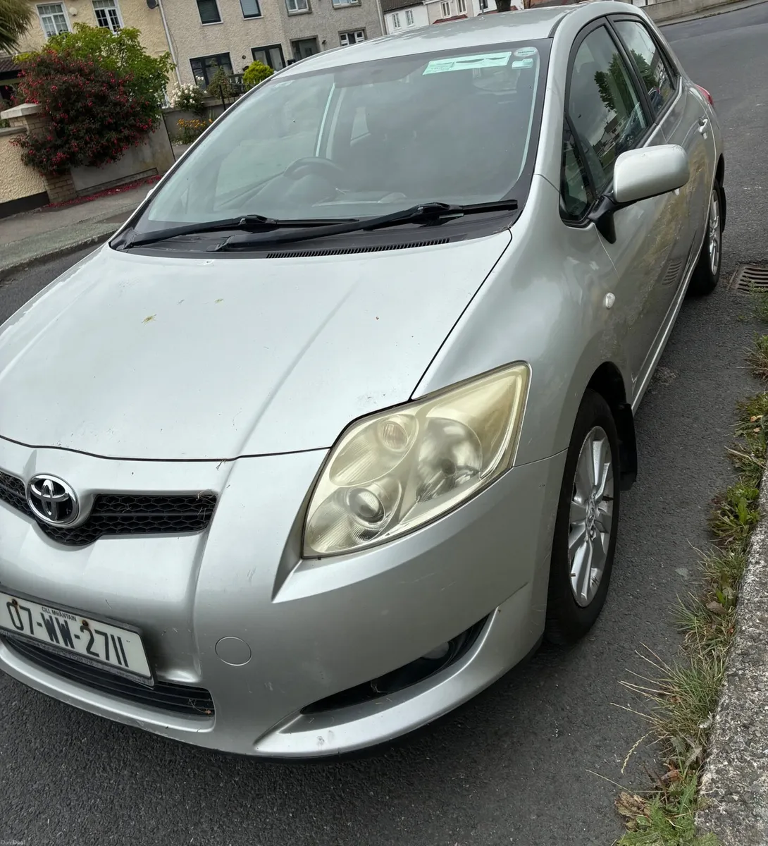 Toyota Auris 2007 - Image 2
