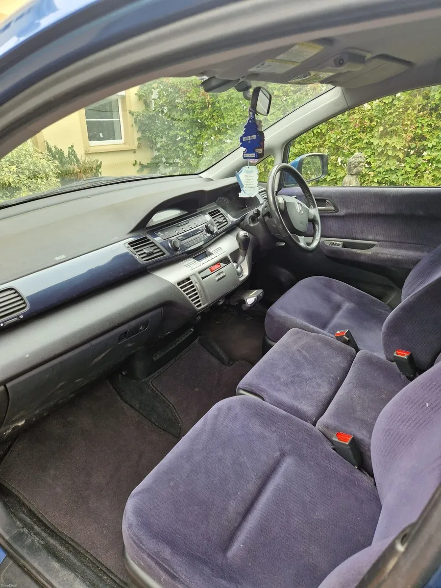 Honda FR-V 2007 - Image 3