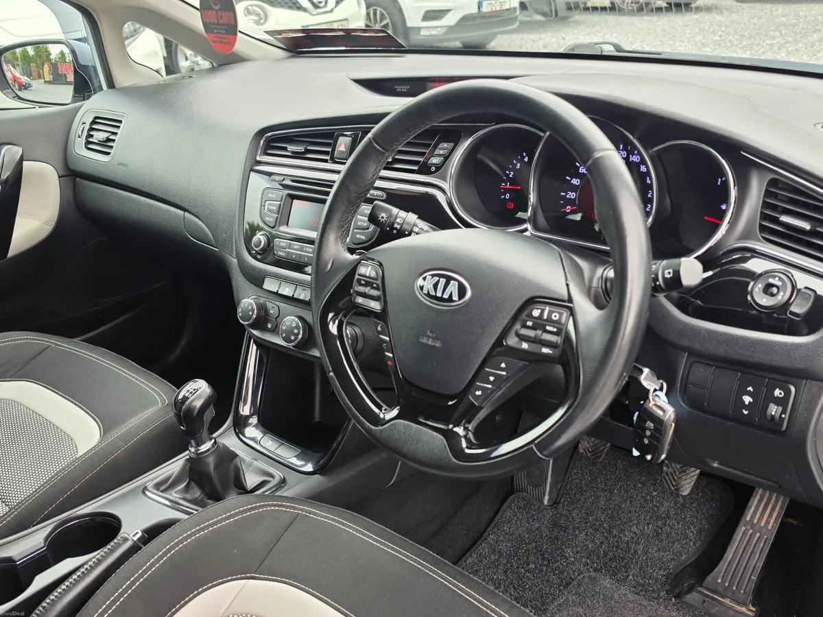 172 Kia Ceed 1.6d Estate/New NCT/Irish/Warranty - Image 5