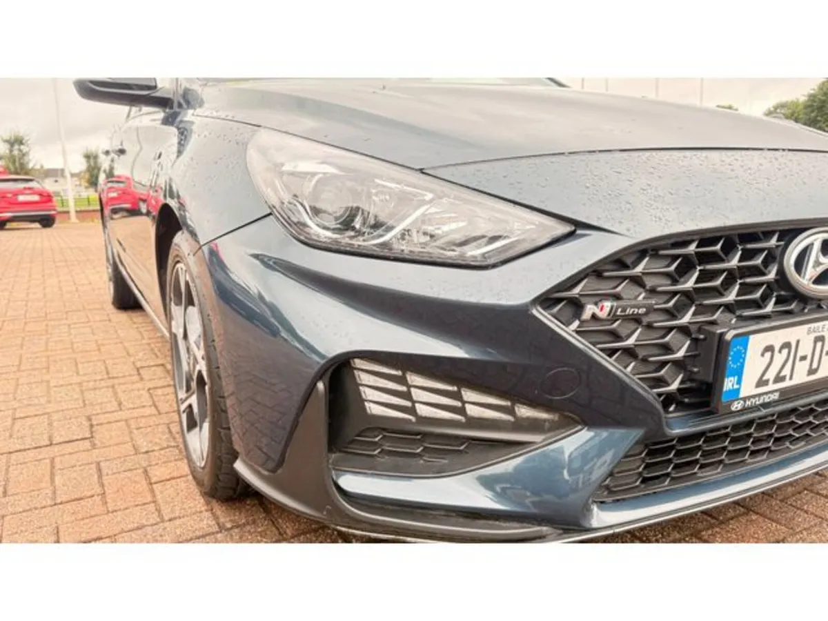 Hyundai i30 i 30 Petrol 5DR - Image 5