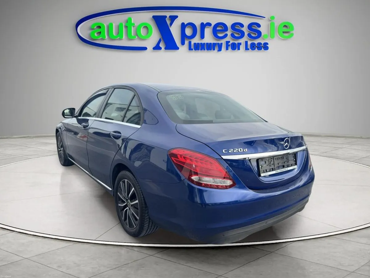 Mercedes-Benz C-Class D SE 4DR Auto - Image 3