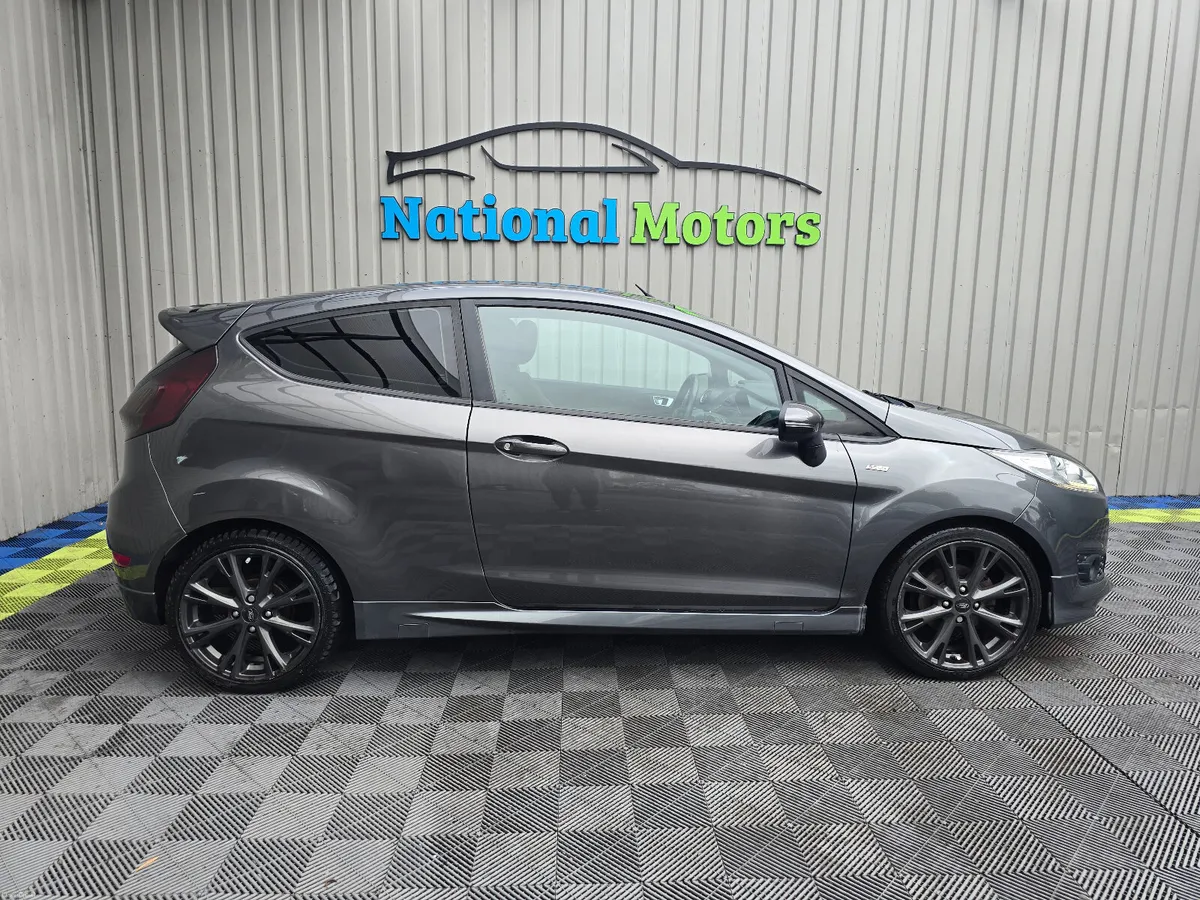 2016 Ford Fiesta ST-LINE 1.0 PETROL - Image 2