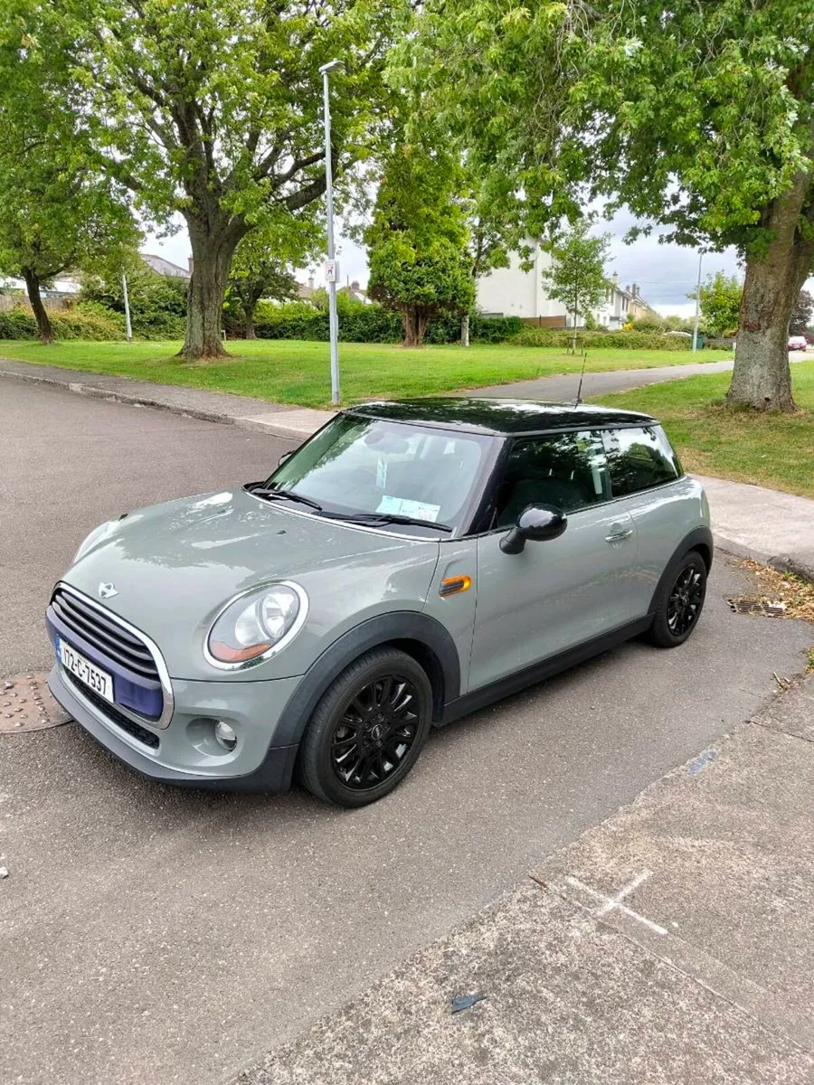 Mini Cooper Hatchback 1.5 D 2017 Only 119,263 kms - Image 2