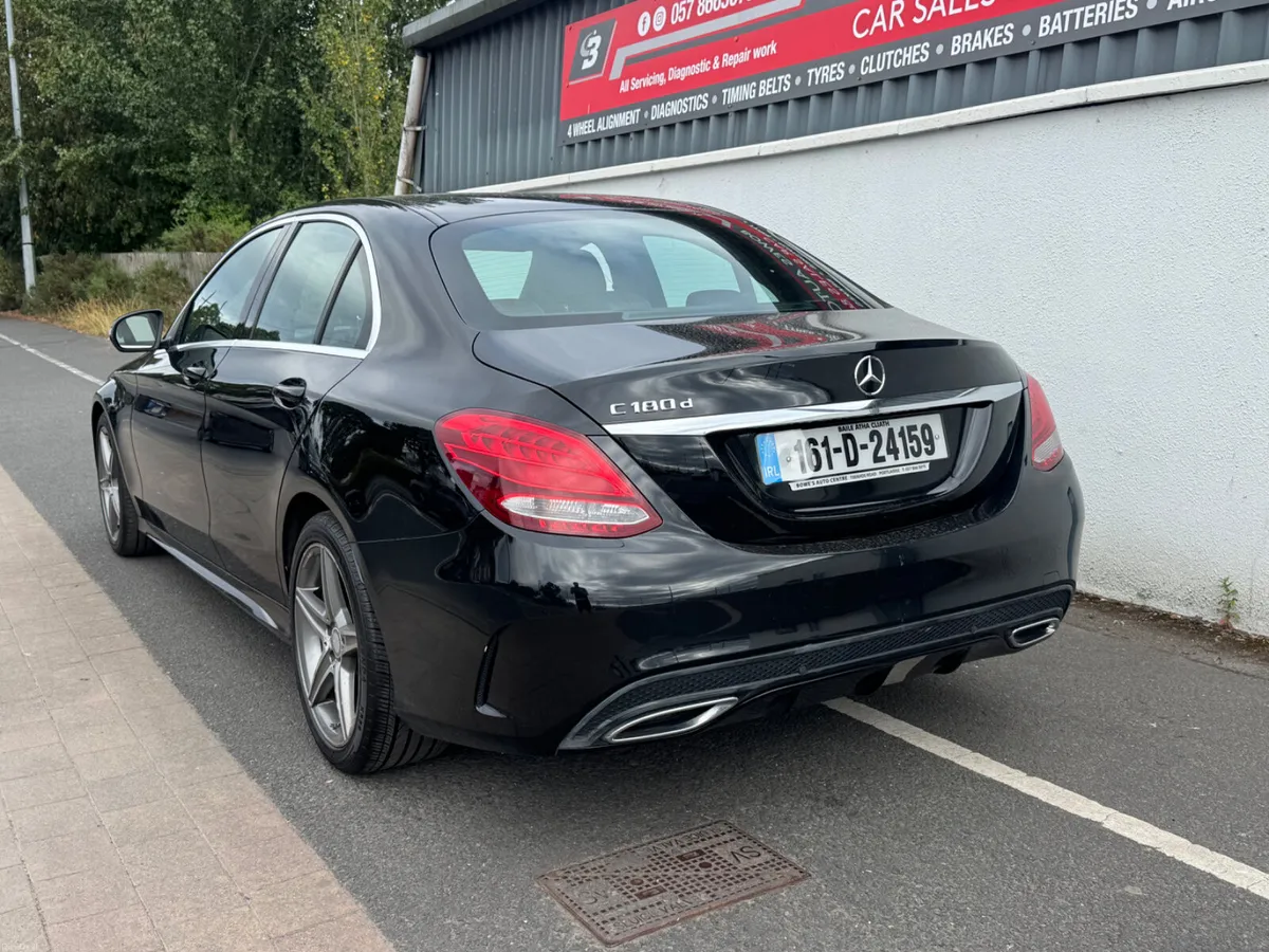 Mercedes-Benz C-Class 2016 - Image 4