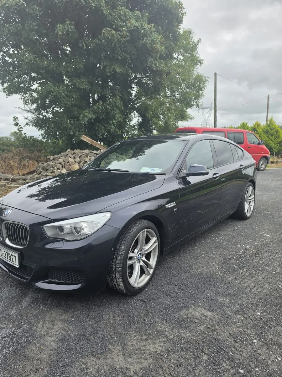 BMW 5-Series 2016 GT - Image 6