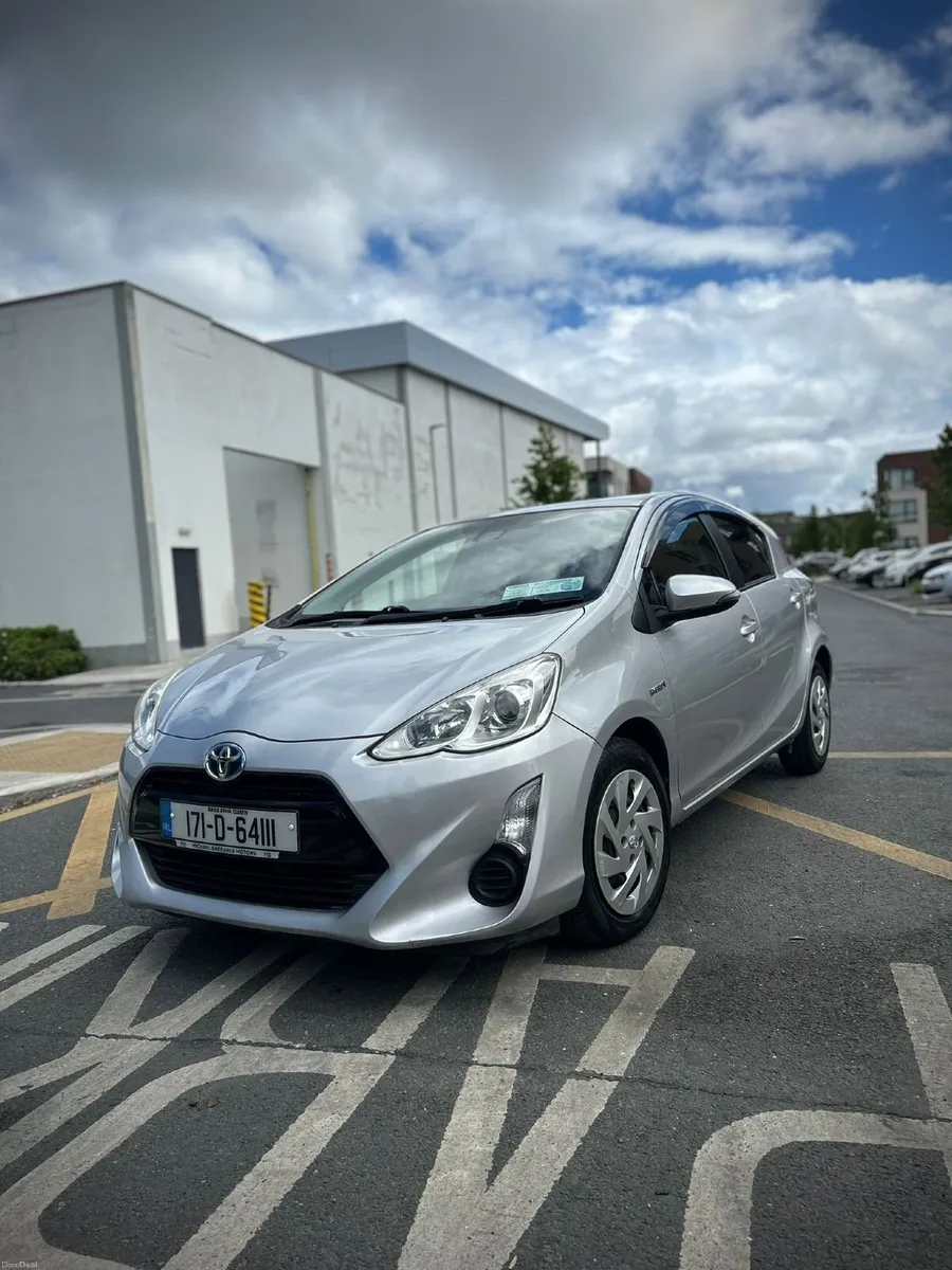 Toyota Aqua 2017 - Image 4