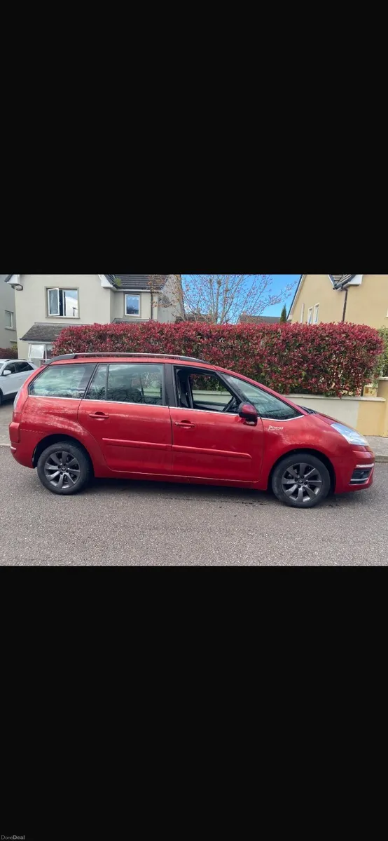 Citroen C4 Picasso 2012 - Image 1