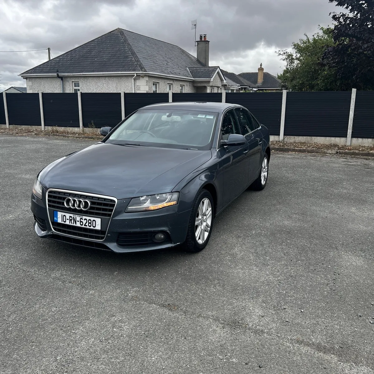 Audi A4 2010 - Image 3